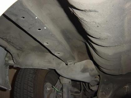 Click image for larger version

Name:	underbody_rearwheel.jpg
Views:	659
Size:	18.0 KB
ID:	730